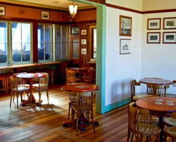 O'Donoghue's Irish Pub - New South Wales Tourism  2