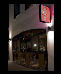 Oscars Lounge Bar & Restaurant - New South Wales Tourism  3