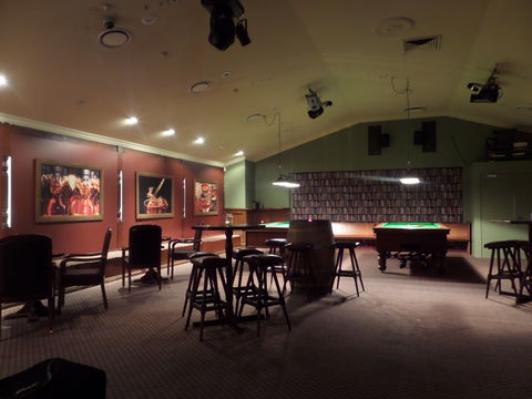 Castle Hill Tavern - New South Wales Tourism  5