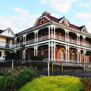 Old England Hotel - New South Wales Tourism  0