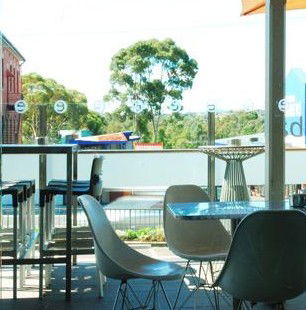 Old England Hotel - New South Wales Tourism  3