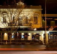 Crown and Sceptre Hotel - New South Wales Tourism 