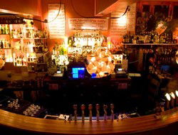 Crown And Sceptre Hotel - New South Wales Tourism  1