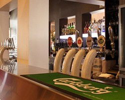 Queen's Head Hotel - New South Wales Tourism  3