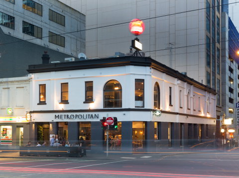 Metropolitan Hotel - New South Wales Tourism  1