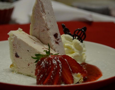 Des Alpes Swiss Restaurant - New South Wales Tourism  1