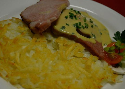 Des Alpes Swiss Restaurant - New South Wales Tourism  3