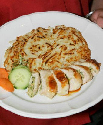Des Alpes Swiss Restaurant - New South Wales Tourism  4