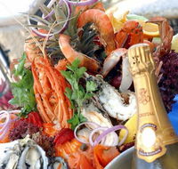 The Lazy Lobster - New South Wales Tourism 