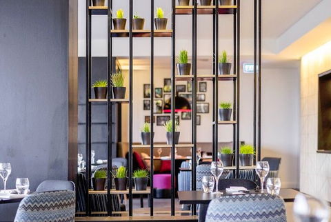 MRepublic Restaurant, Bar And Lounge - New South Wales Tourism  3