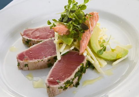 Omeros Bros Seafood Restaurant - New South Wales Tourism  1