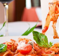 Camelot Gourmet Pizza - New South Wales Tourism 