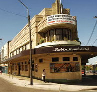 Robin Hood Hotel - New South Wales Tourism 