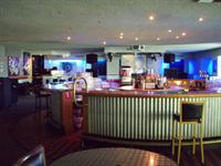 White Sands Tavern - New South Wales Tourism  0