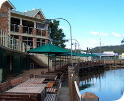 The Woodport Inn - New South Wales Tourism  0