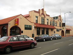 Cooley's Hotel - New South Wales Tourism  0