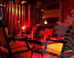 Charlie's Bar - New South Wales Tourism  0