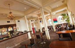 Melbourne Hotel Perth - New South Wales Tourism  1