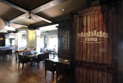 Cottesloe Beach Hotel - New South Wales Tourism  1