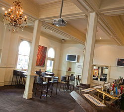 Melbourne Hotel Perth - New South Wales Tourism  2