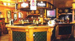 Pugg Mahones Irish Pub - New South Wales Tourism  2