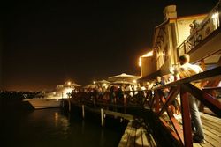 The Lucky Shag Waterfront Bar - New South Wales Tourism  3