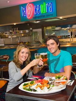Vegas In Paradise - New South Wales Tourism  3