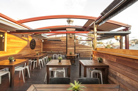 The Fox Hotel - New South Wales Tourism  5