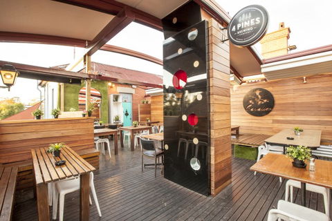 The Fox Hotel - New South Wales Tourism  6