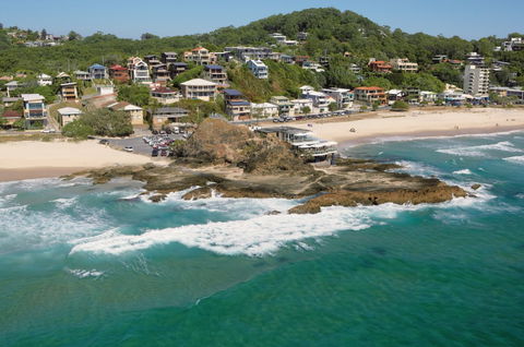 Currumbin Beach Vikings Surf Club - New South Wales Tourism  0