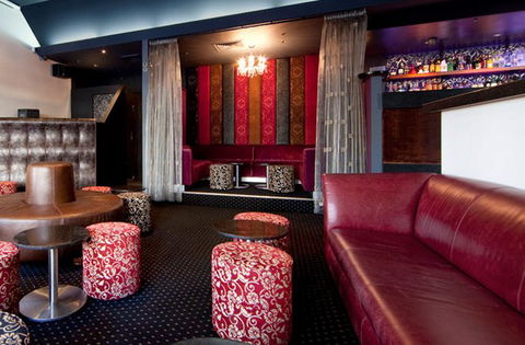 Kremlin Bar - New South Wales Tourism  0