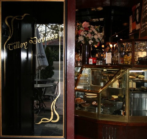 Tilley's - New South Wales Tourism  2