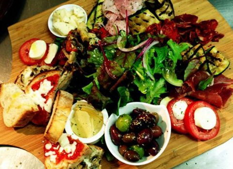 Arriva Pizzeria & Ristorante Italiano - New South Wales Tourism  0