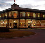 The Grand Terminus Hotel - New South Wales Tourism 