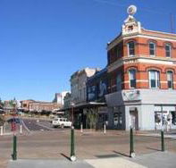 Robin Hood Hotel - New South Wales Tourism 