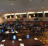 Sandbelt Club Hotel - New South Wales Tourism 
