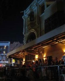 Main Bar - The Oxford Hotel - New South Wales Tourism  0