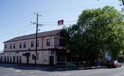 Flanagans Border Inn Hotel - New South Wales Tourism  1
