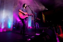 The Reef Hotel Casino Bars - New South Wales Tourism  1