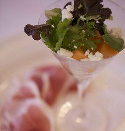 Julios - New South Wales Tourism  1