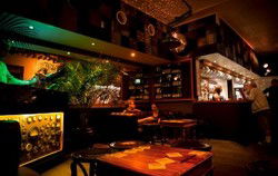 World Bar - New South Wales Tourism  1