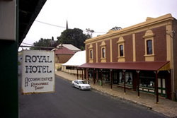 The Royal Hotel Carcoar - New South Wales Tourism  2