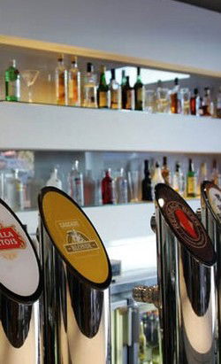 Broken Hill Hotel - New South Wales Tourism  2