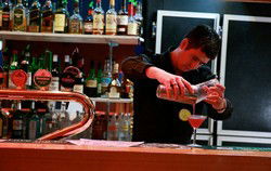 Alexanders Restaurant - Lord Forrest Hotel - New South Wales Tourism  2