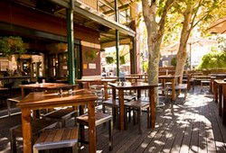 Queens Tavern - New South Wales Tourism  2