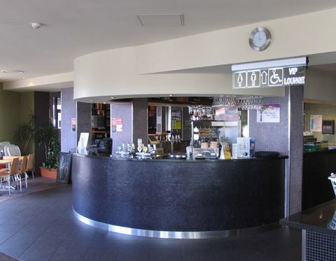 Gates Hotel - New South Wales Tourism  2