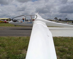 Bathurst Soaring Club - New South Wales Tourism  0