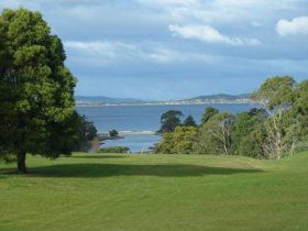 Kingston Beach Golf Club - New South Wales Tourism  0