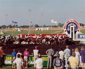 Darwin Turf Club - New South Wales Tourism  0