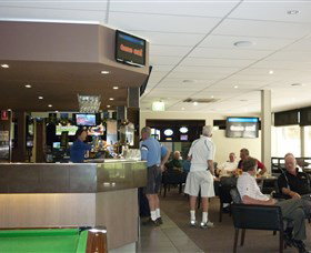 Queanbeyan Golf Club - New South Wales Tourism  1